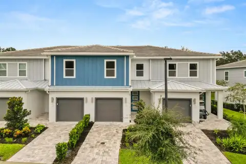 7785 SPECTRUM DR — home for sale