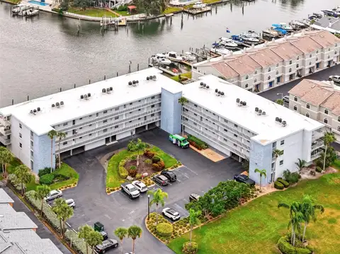 719 PINELLAS BAYWAY S #311 — home for sale