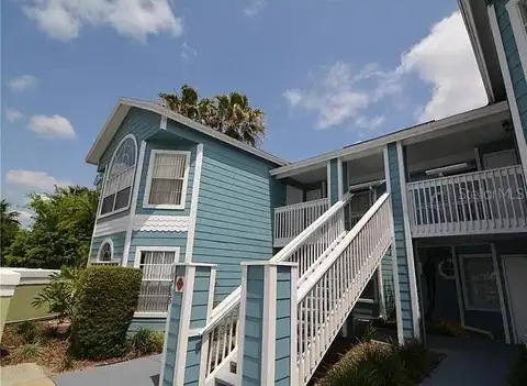8705 KNIGHTSBRIDGE CT #C — home for sale