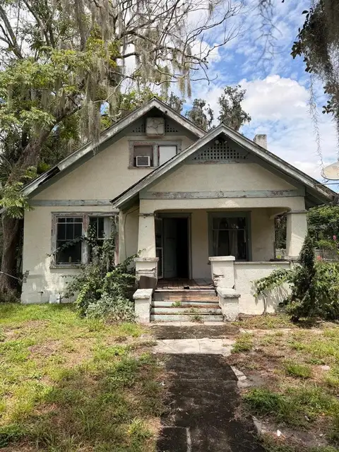 613 W MINNESOTA AVE — home for sale