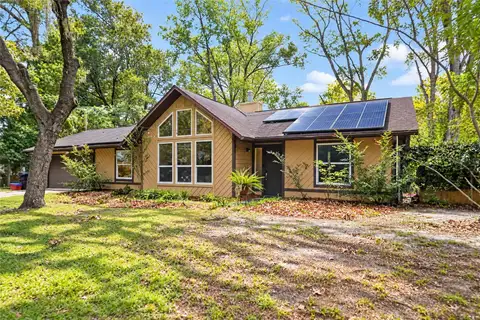 7304 SW 18TH PL — home for sale