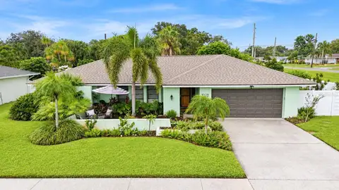 10211 139TH ST — home for sale