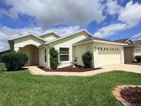 228 FLEMING LN — home for sale