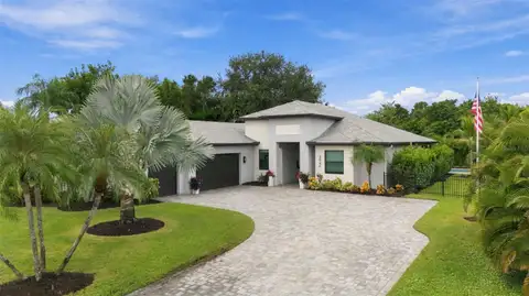 3946 COUNTRY VIEW DR — home for sale