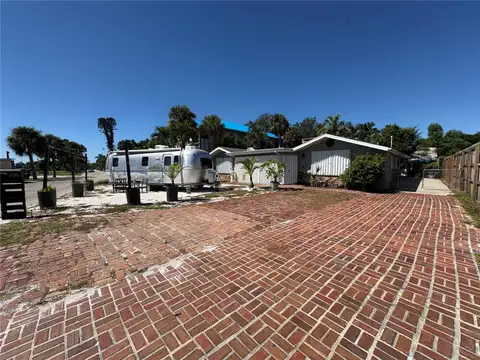 108 SUNRISE DR — home for sale