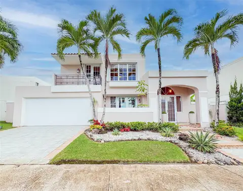 135 Urb. Palma Real BIZMARKIA — home for sale