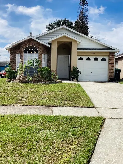 7160 EDGEWATER SHORES CT — home for sale