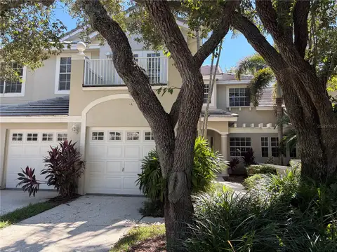 402 DATE PALM CT NE — home for sale