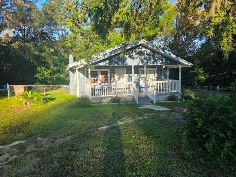 2506 NE 19TH CT — home for sale