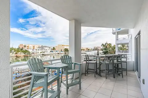 100 BAYSIDE DR #101 — home for sale