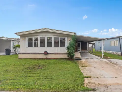 137 PINE TREE DR — home for sale