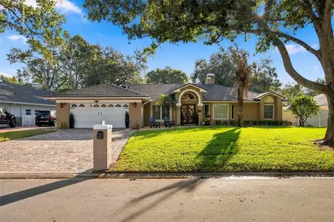 7709 APPLE TREE CIR — home for sale