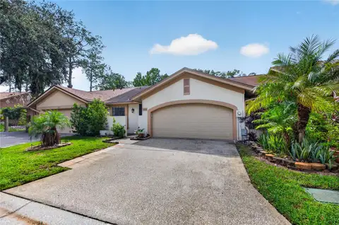 4004 SHORESIDE CIR — home for sale