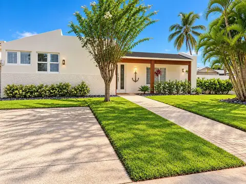 8B MADRE PERLA, DORADO DEL MAR — home for sale