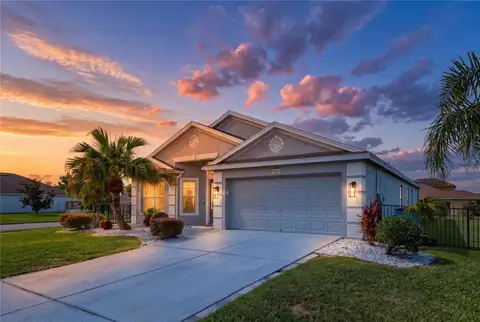 7619 CRESCENT PALM DR — home for sale