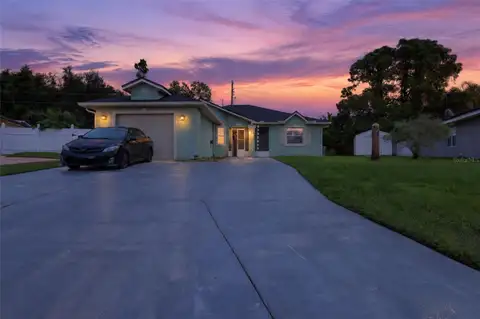 114 SUNWOOD CT — home for sale