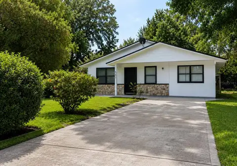 462 SALLY ST — home for sale