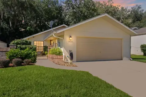 1522 S POINTE DR — home for sale
