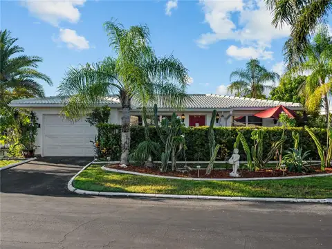 8551 PICKWICK RD — home for sale