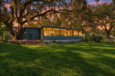 1922 BEACHWAY LN — home for sale