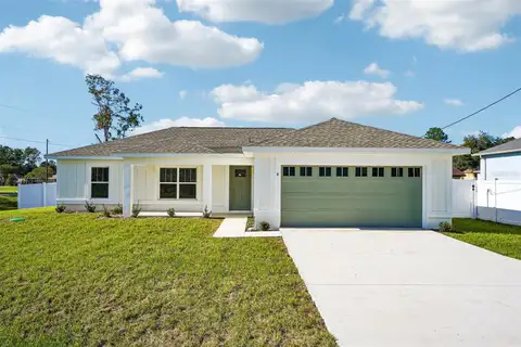 8 HEMLOCK LOOP CRSE — home for sale
