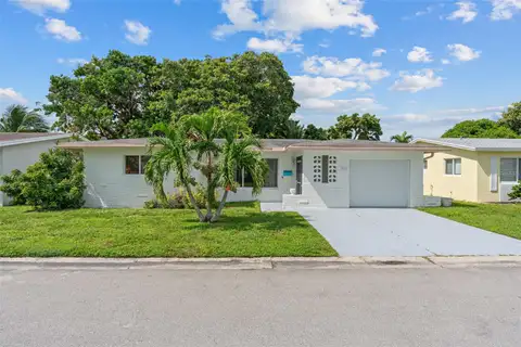 1045 NW 69TH AVE — home for sale