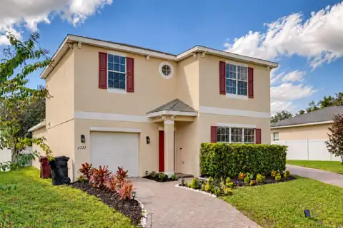 5731 VISTA LINDA DR — home for sale