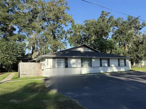 3900 SE 17TH CT — home for sale