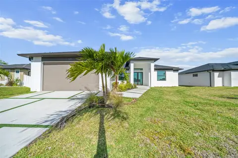317 NE 15TH TER — home for sale