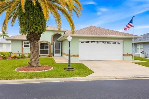 686 PARADISE PT — home for sale