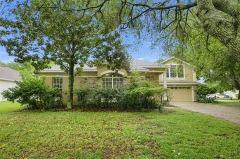 726 REGINA CIR — home for sale