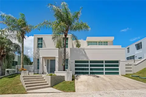 471 ARBOLES DE MONTEHIEDRA — home for sale
