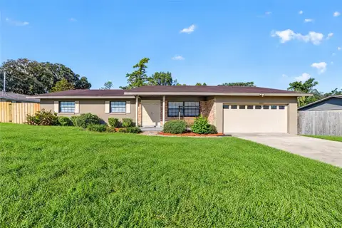3704 SE 34TH CT — home for sale