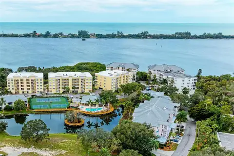 250 HIDDEN BAY DR #301 — home for sale