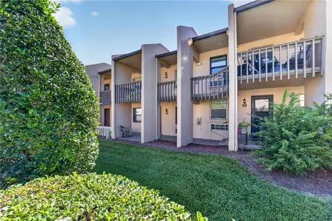 2437 NE 6TH ST #10 — home for sale