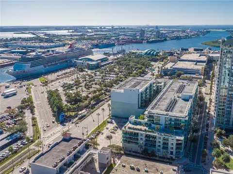912 CHANNELSIDE DR #2307 — home for sale