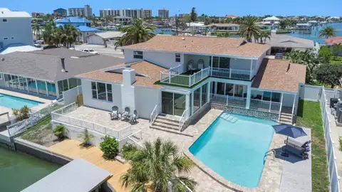 451 PALM IS NE — home for sale