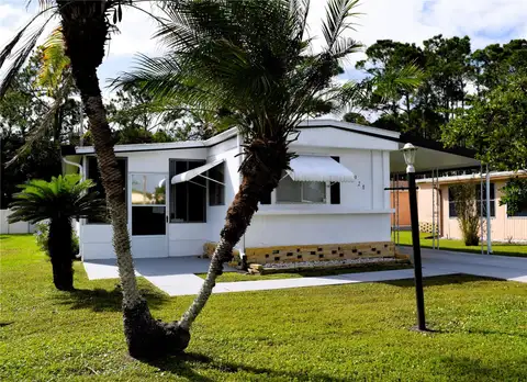 928 BLUE HERON BLVD — home for sale