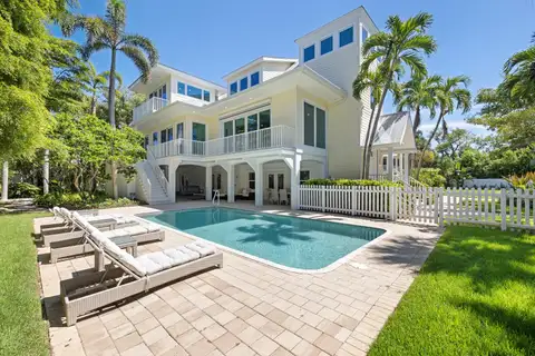 2021 20TH ST W — home for sale