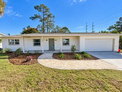 1225 SE 10TH ST — home for sale