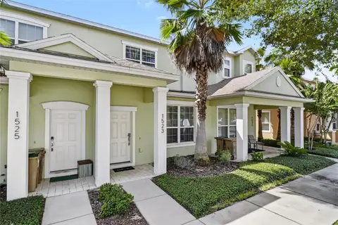 1523 RETREAT CIR — home for sale