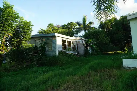 412 S COCOANUT RD — home for sale
