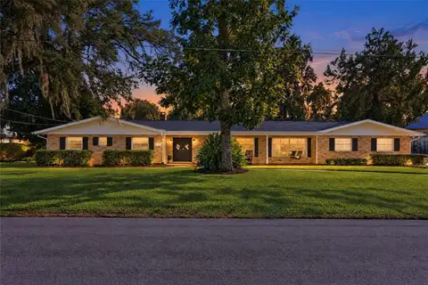 2020 SE 15TH LN — home for sale