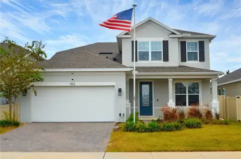 952 VINEYARD RIDGE RD — home for sale