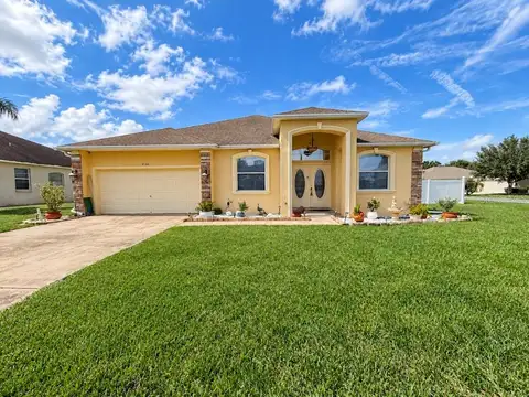 8166 WOODVINE CIR — home for sale