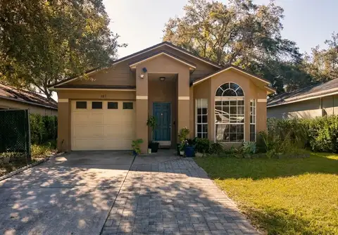 989 HAMLET CT — home for sale