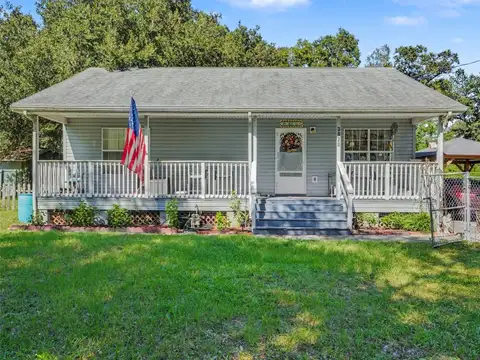 3020 STRAWBERRY LN — home for sale
