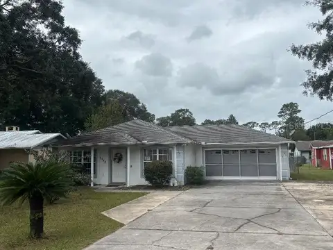 2042 SE 175TH TER — home for sale